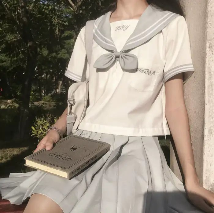 坠雪少女